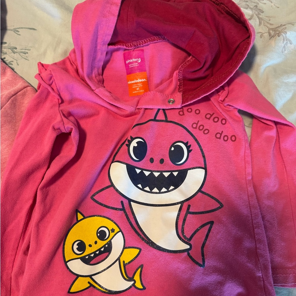 Baby Shark Pink Kids Hoodie Set - Picture 4 of 5